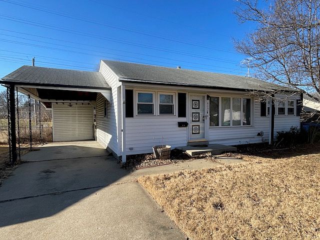 1st image of 805 Saint Patrice Ln