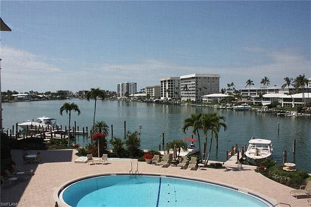 1st image of 222 Harbour Dr APT 305