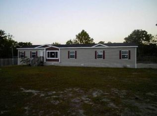 221 Akron St, Interlachen, FL 32148