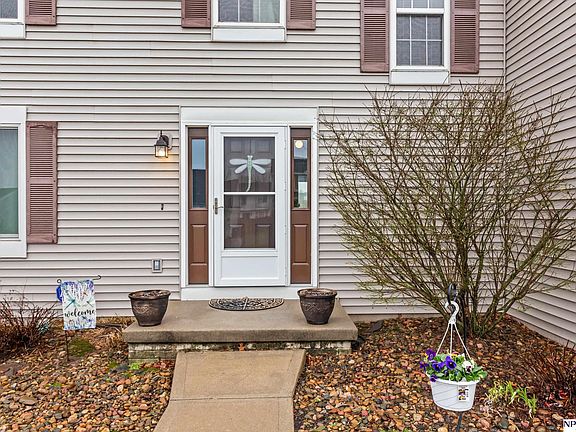 3rd image of 2705 Arrowhead Ln