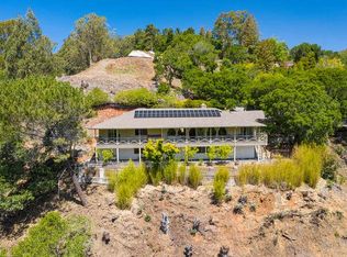 1465 San Raymundo Rd, Hillsborough, CA 94010