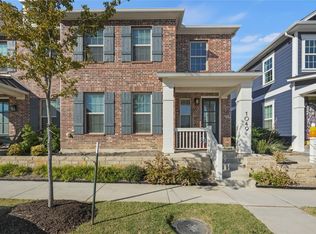 1049 Thomas Pl, Carrollton, TX 75006