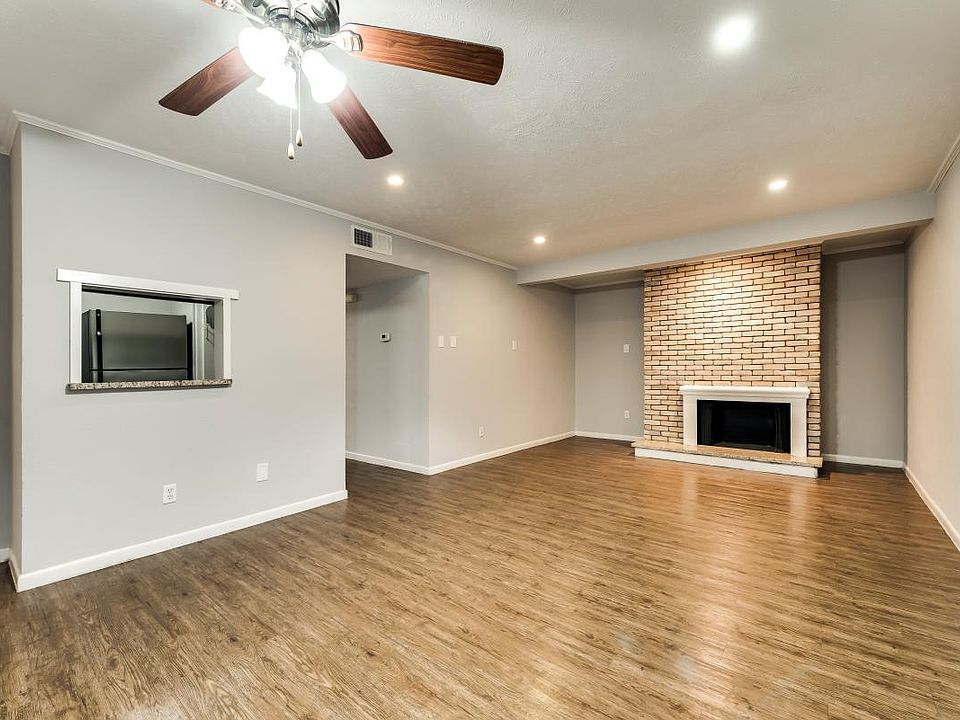 1st image of 4317 Hartford St APT 214B