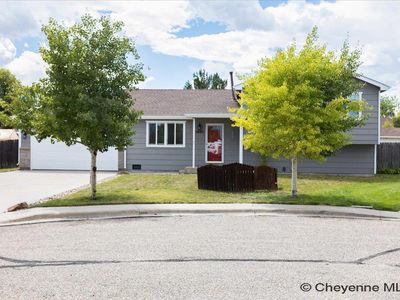 5005 Sunny Hill Dr, Cheyenne, WY, 82001