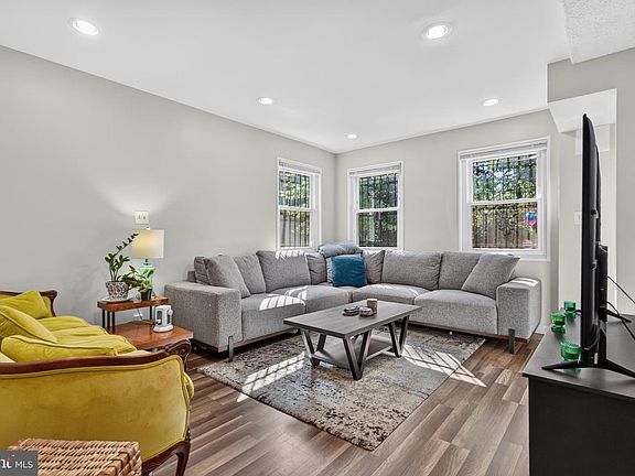 4th image of 1415 Congress Pl SE