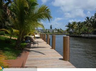 1536 SE 12th St, Deerfield Beach, FL 33441