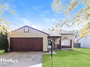 4217 Fairoaks Dr, Franklin, IN 46131