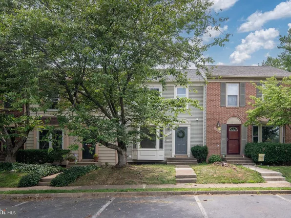 10740 Brice Ct, Fredericksburg, VA 22407