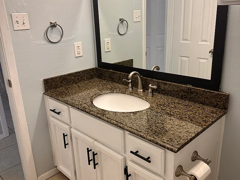 214 Portsmouth Dr — Photo 10