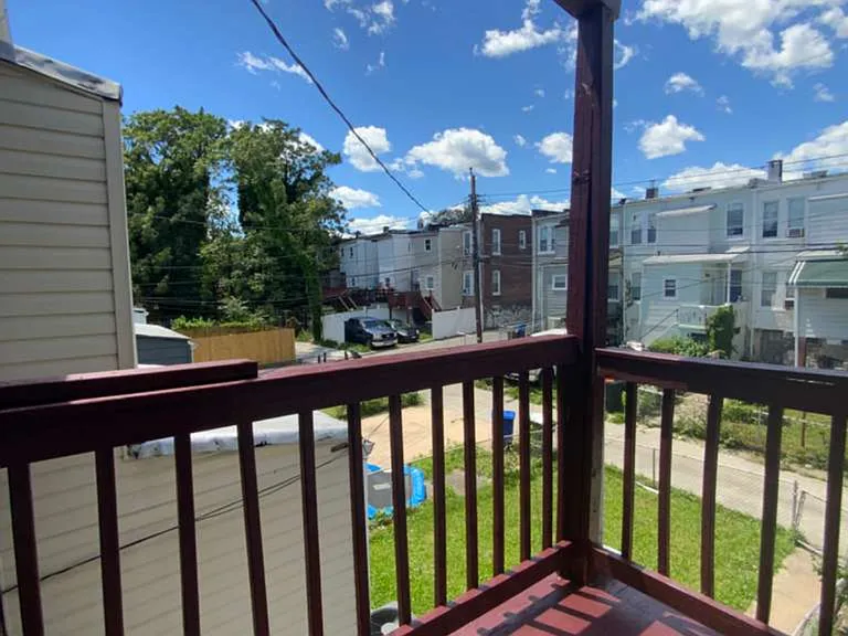 730 N Edgewood St — Photo 32