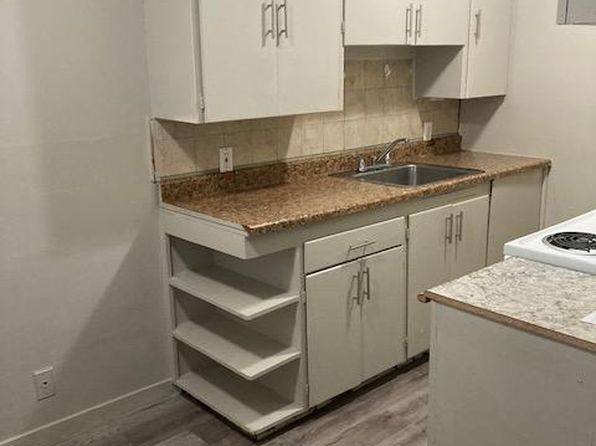 13823 1st Ave S APT 102