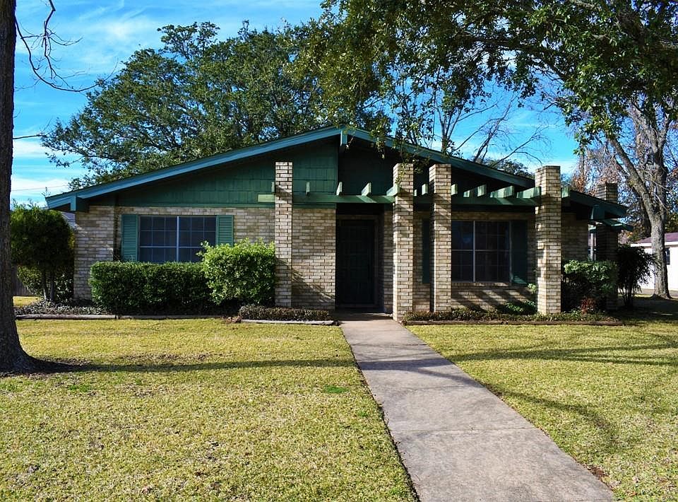 1st image of 5116 Bluebird Ln