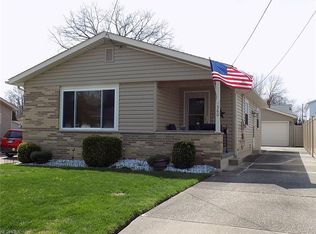 560 Ripley Ave, Akron, OH 44312