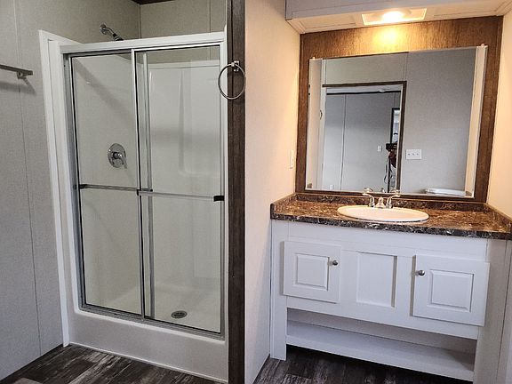 3rd image of 2613 E Summerview Dr