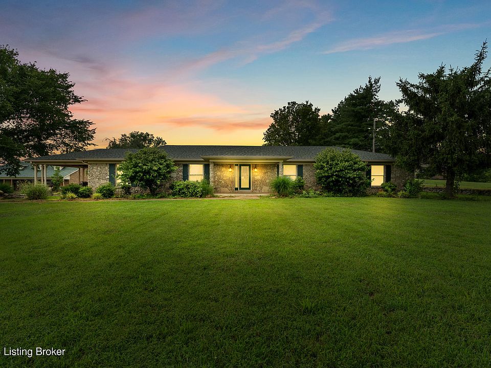 1st image of 364 Fairview Ln