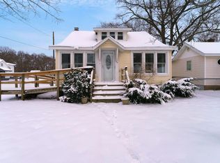 1294 Marquette Ave, Muskegon, MI 49442