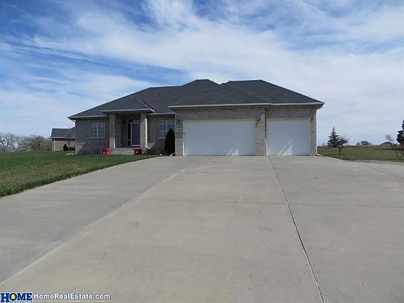 4th image of 1352 Shire Ln