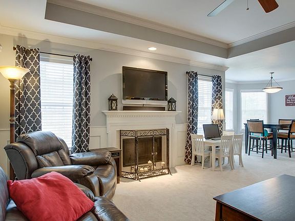 5th image of 1712 Stephenson Ln
