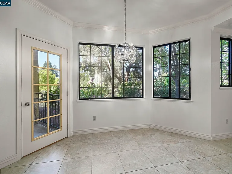 5022 Lakeview Dr #101 — Photo 8