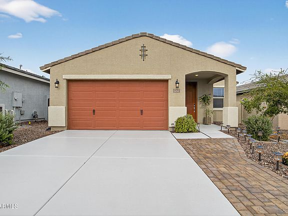 2nd image of 19090 N SILVER DOG Way
