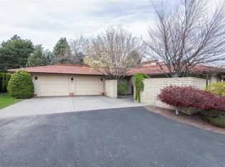 170 Casa Sueno Ln, Richland, WA 99352