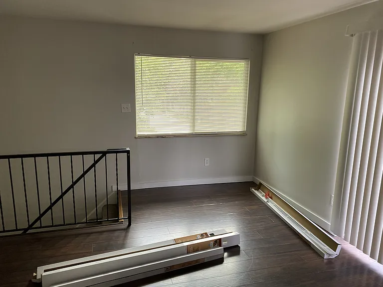 1309 S Chambers Cir #D — Photo 9