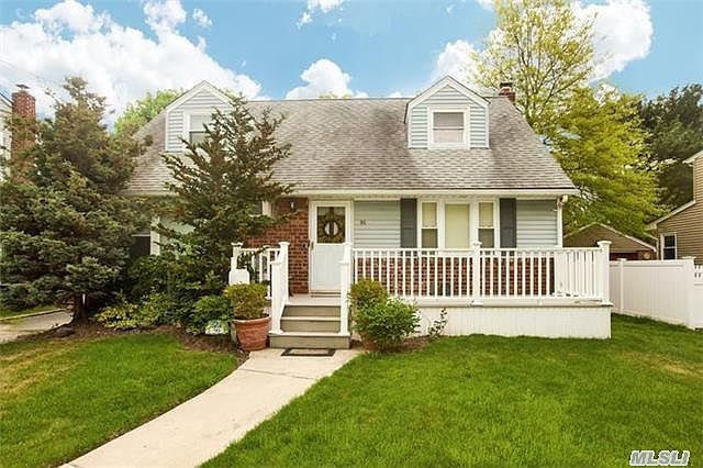 1st image of 90 Corey Ln