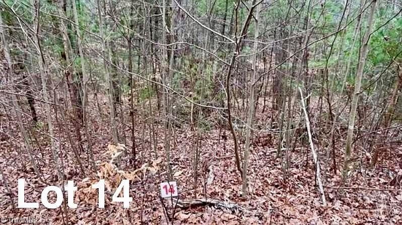 1st image of 14 Woods Haven Ln #14