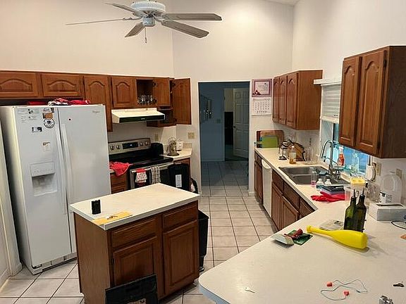 3rd image of 120 Cardinal Dr