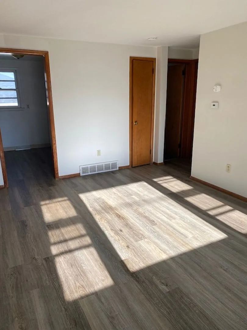 928 Northway Street — Photo 4
