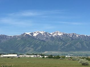 625 N 600 E, Hyrum, UT 84319