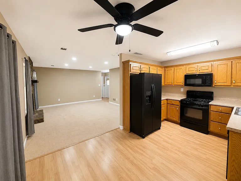 1710 Underwood Dr SE — Photo 13