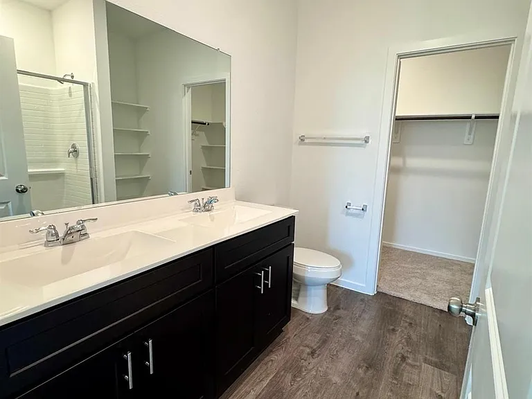 15357 Dapple Bluff Ln — Photo 11