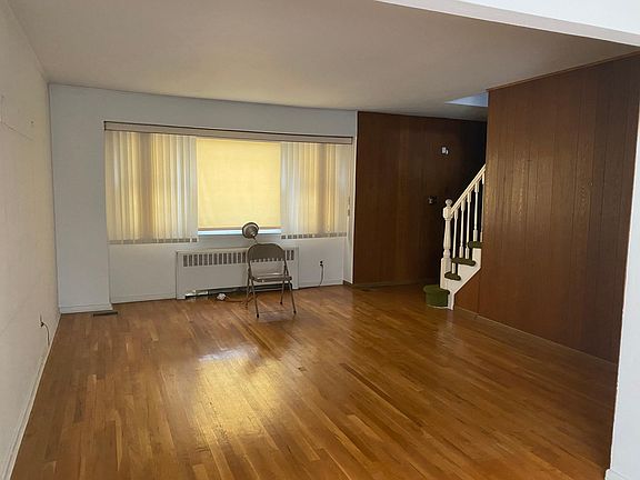 5th image of 2517 Hyacinth St