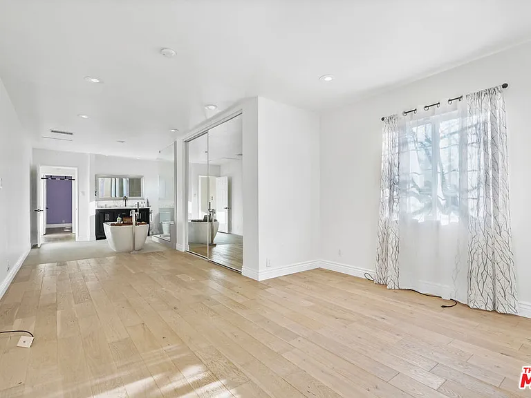 649 Tufts Ave — Photo 21