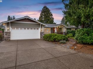 2027 Monterey Ln, Eugene, OR 97401