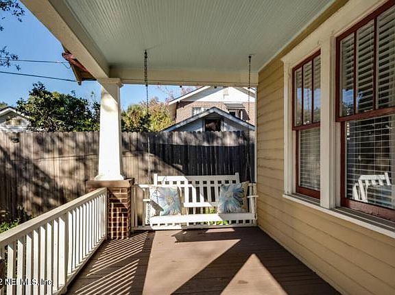 3rd image of 1077R Orleans Ct