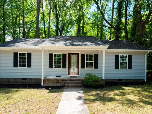 308 Hicksford Ave, Emporia, VA 23847