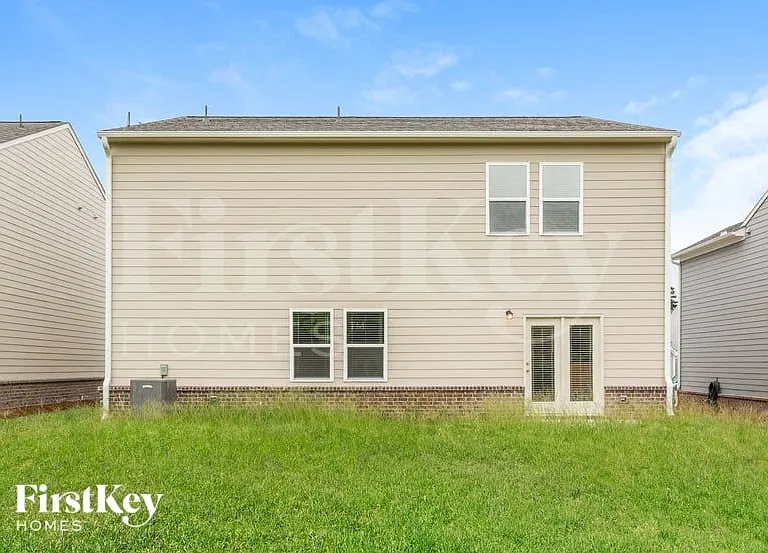 135 Knightsbridge Ln — Photo 15