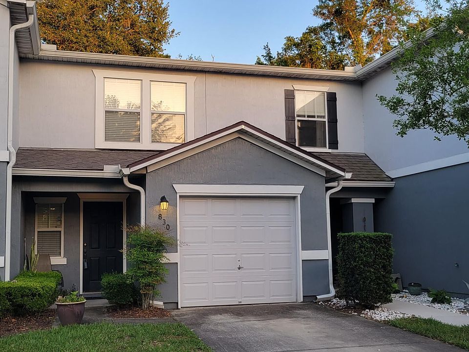1st image of 830 S Black Cherry Dr