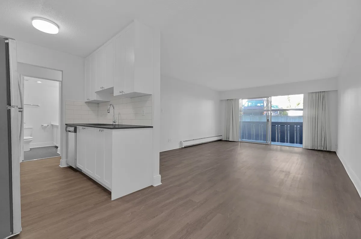 Olympic View Apartments — Photo 3