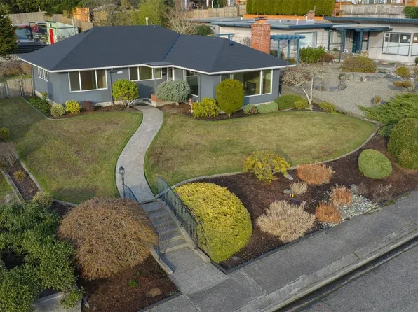 2110 E 17th Street, Bremerton, WA 98310