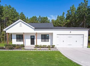 272 Day Lily St, Selma, NC 27576