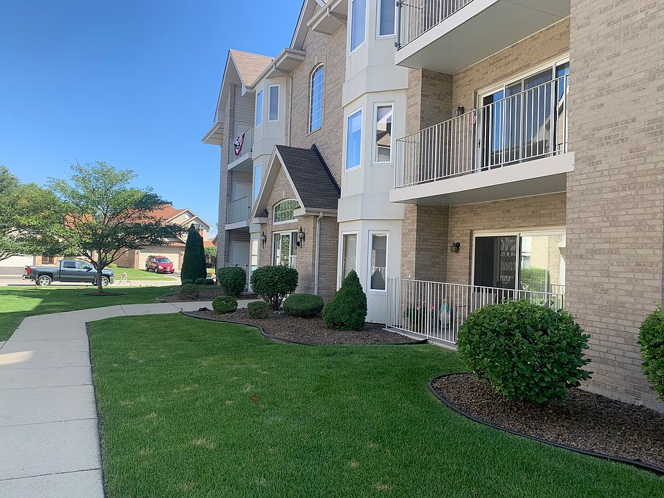 1st image of 5275 W Mint Julip Dr APT 202