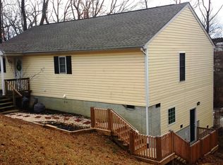 3223 Shady Creek Rd, North Chesterfield, VA 23234