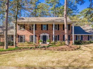 3 Oakmont Ct, Little Rock, AR 72212