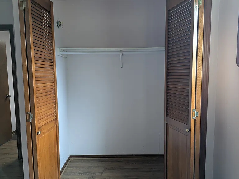 1003 Greenview Ave SW — Photo 8