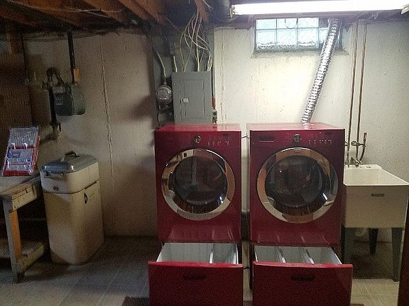 5th image of 3212 Braddock St