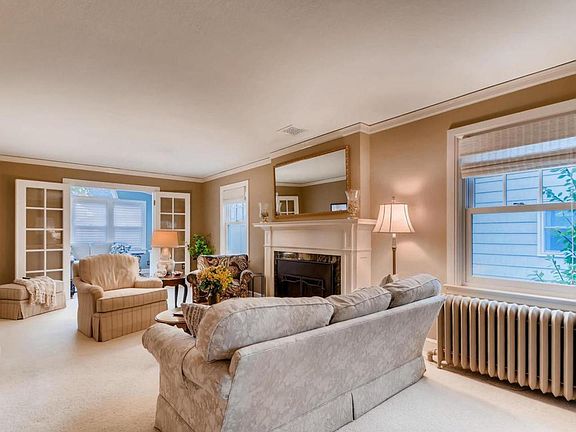 4th image of 512 Montrose Ln
