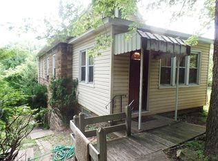 208 Montana Ave, Pittsburgh, PA 15221